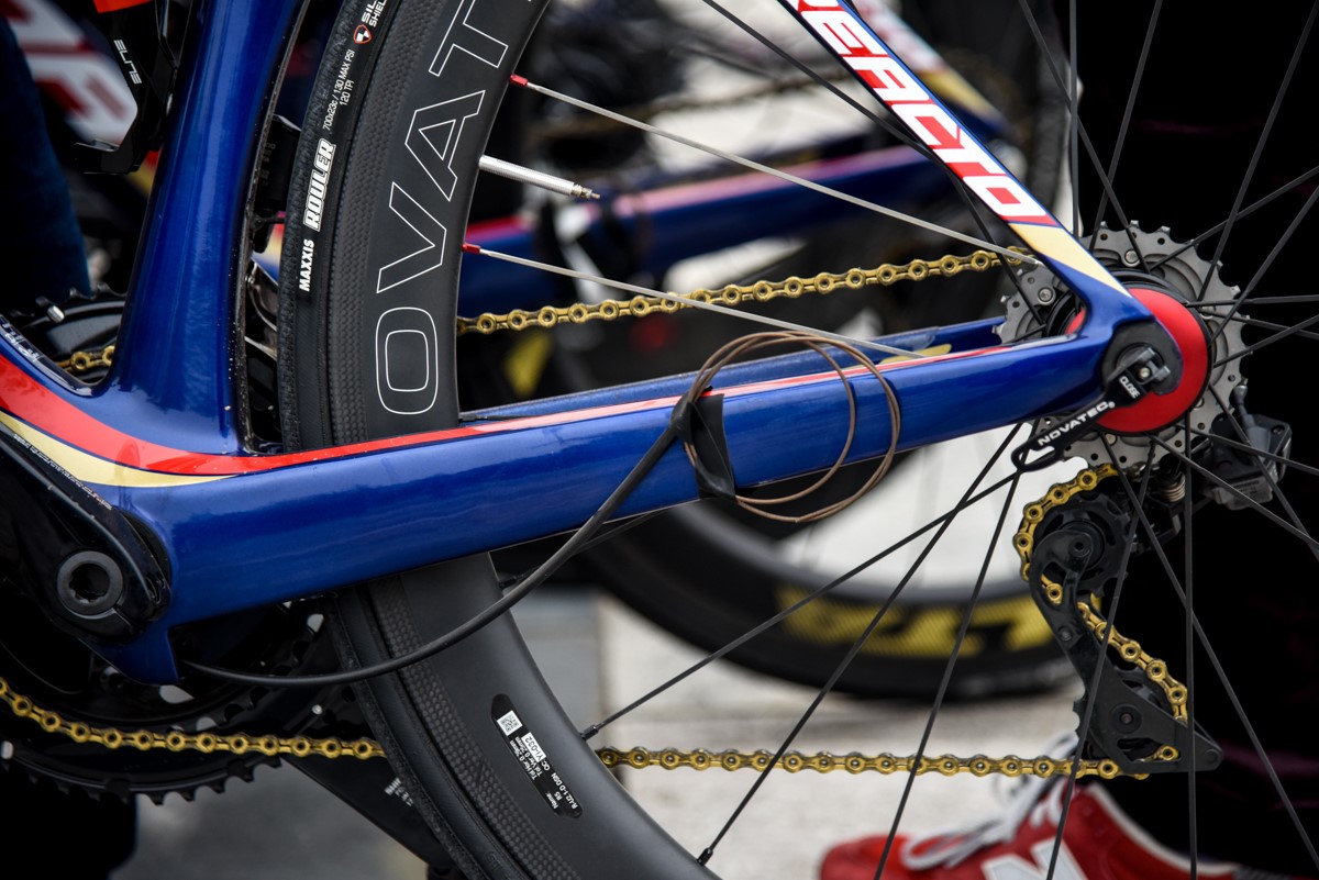 FNC翻盘PSG，Lehends极限生还后反打顶尖较量四强赛，成为赛场最大亮点的简单介绍